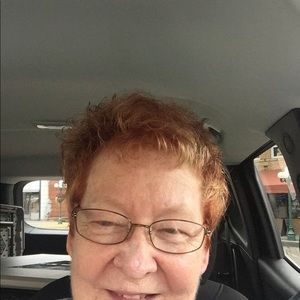 Meet your Posher, Phyllis